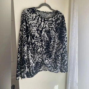 Ellen Weaver Top Blouse Women’s XL Black & White Twist Front Long Sleeve Blouse